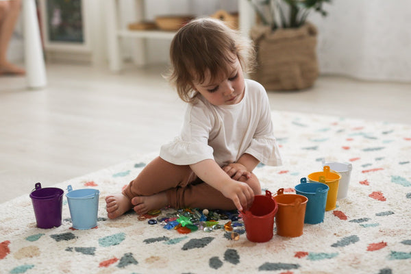 How to Foster Independent Play in Your Child: Tips for Parents