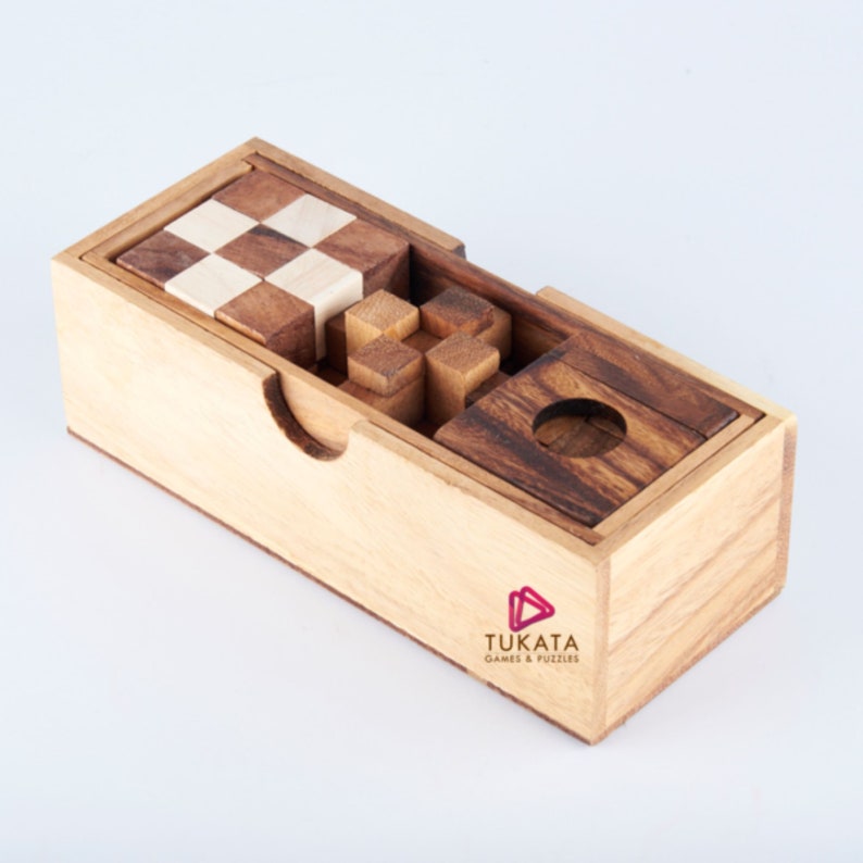 Wooden Brain Teaser Puzzle Gift Box - 3 Individual Mechanical Puzzles