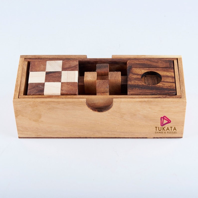 Wooden Brain Teaser Puzzle Gift Box - 3 Individual Mechanical Puzzles