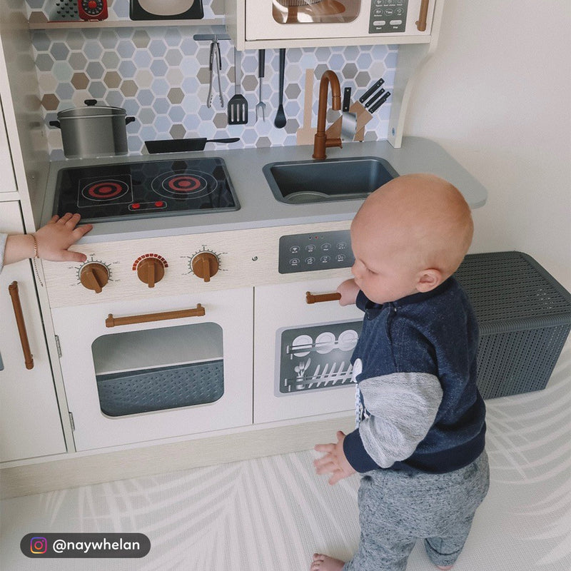 Kids Classic World Superior Kitchen