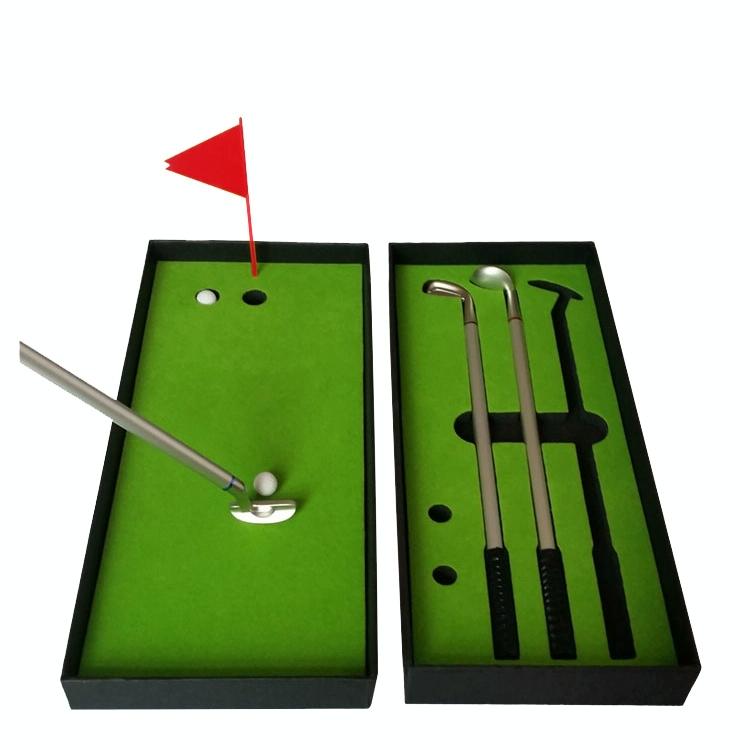 Mini Golf Putting Mat Trainer